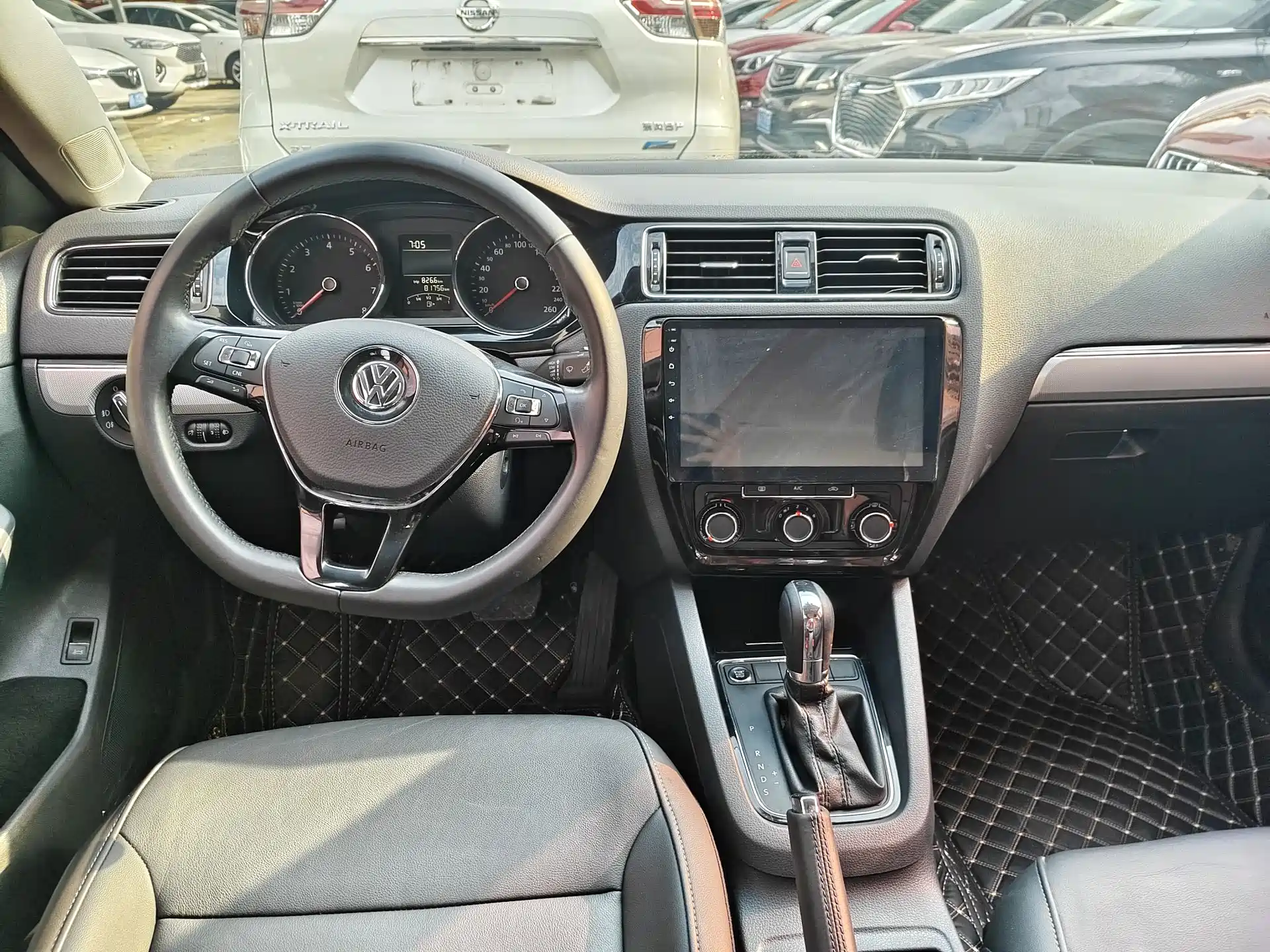 Фото 4 - Volkswagen Sagitar