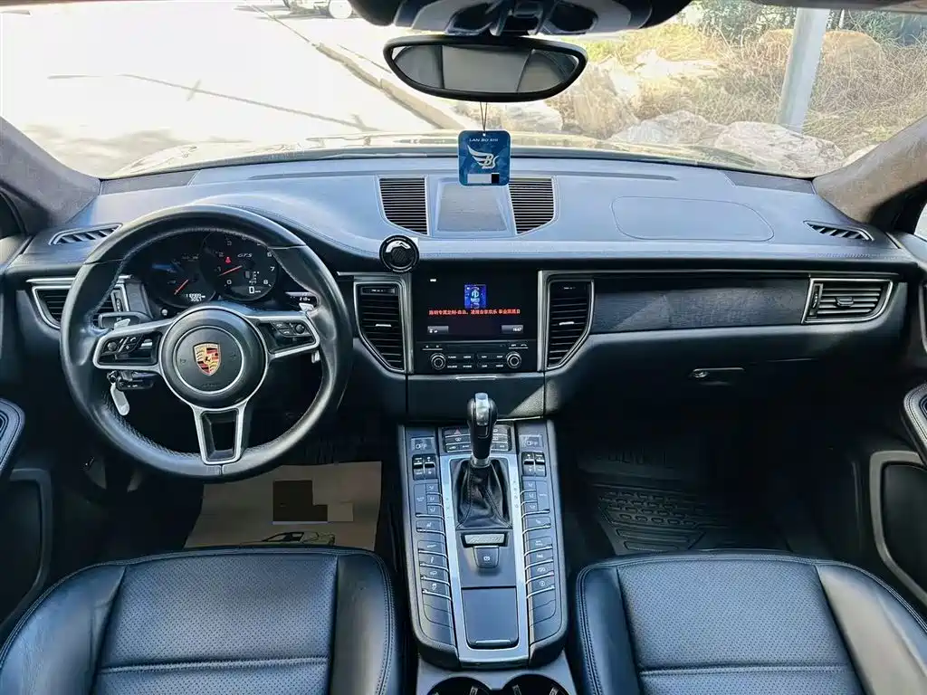 Porsche Macan 2017 Macan GTS 3.0T фото 5