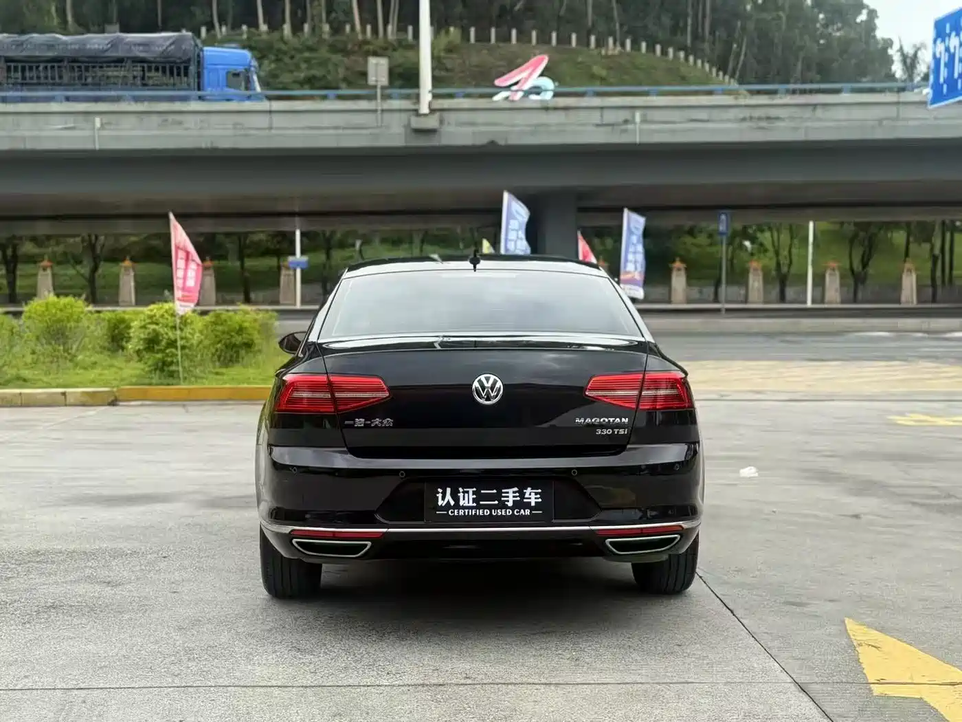 Volkswagen Magotan 2019 330TSI DSG Luxury Class China VI фото 5