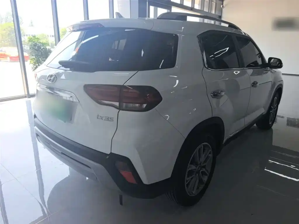 Hyundai Beijing Hyundai ix35 2019 2.0L Automatic 2WD Zhiyong·Enjoy China V фото 7
