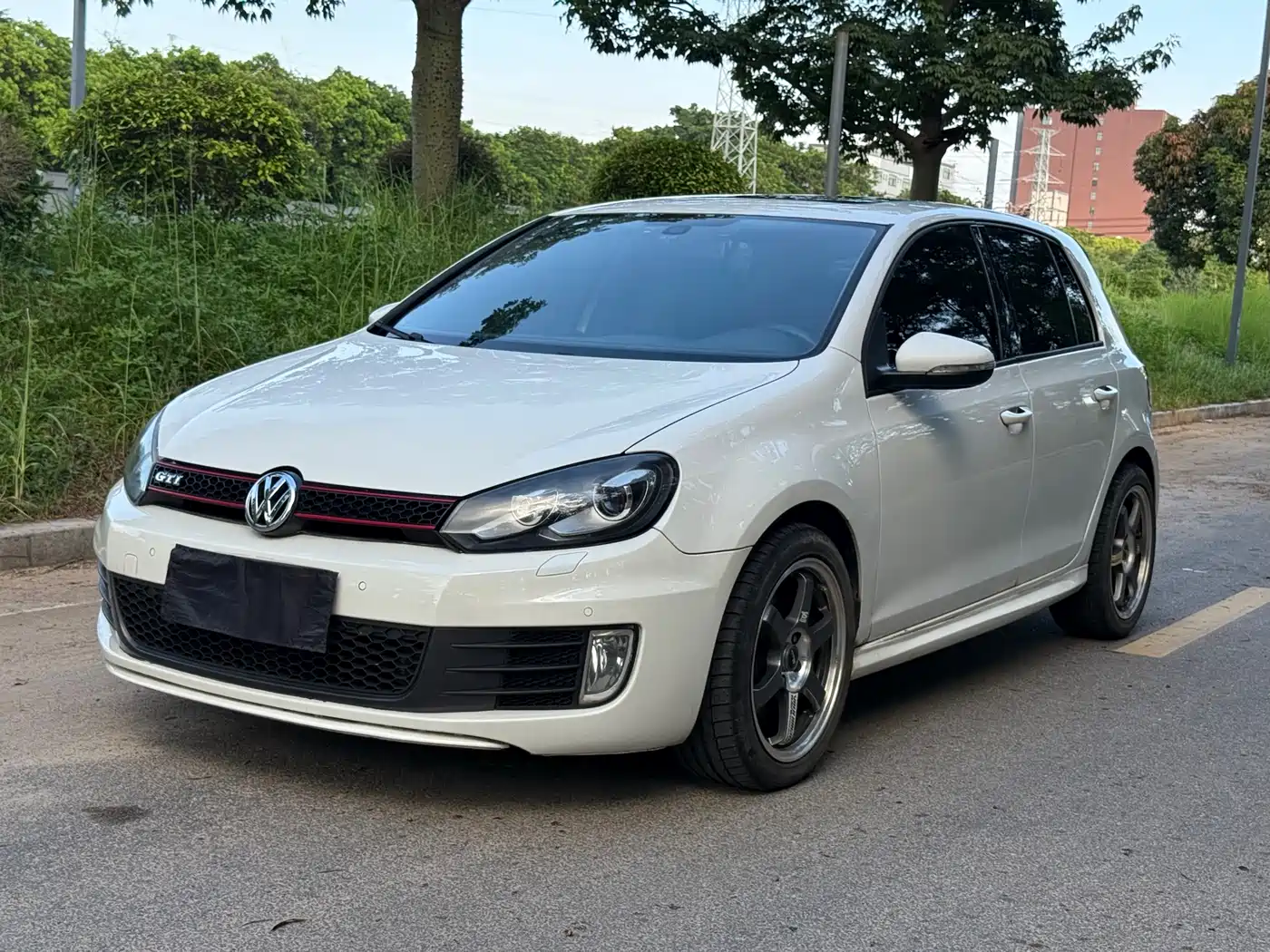 Volkswagen Golf GTI 2011 2.0TSI GTI