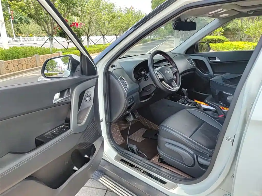 Hyundai Beijing Hyundai ix25 2015 1.6L Automatic 2WD Smart GLS фото 16