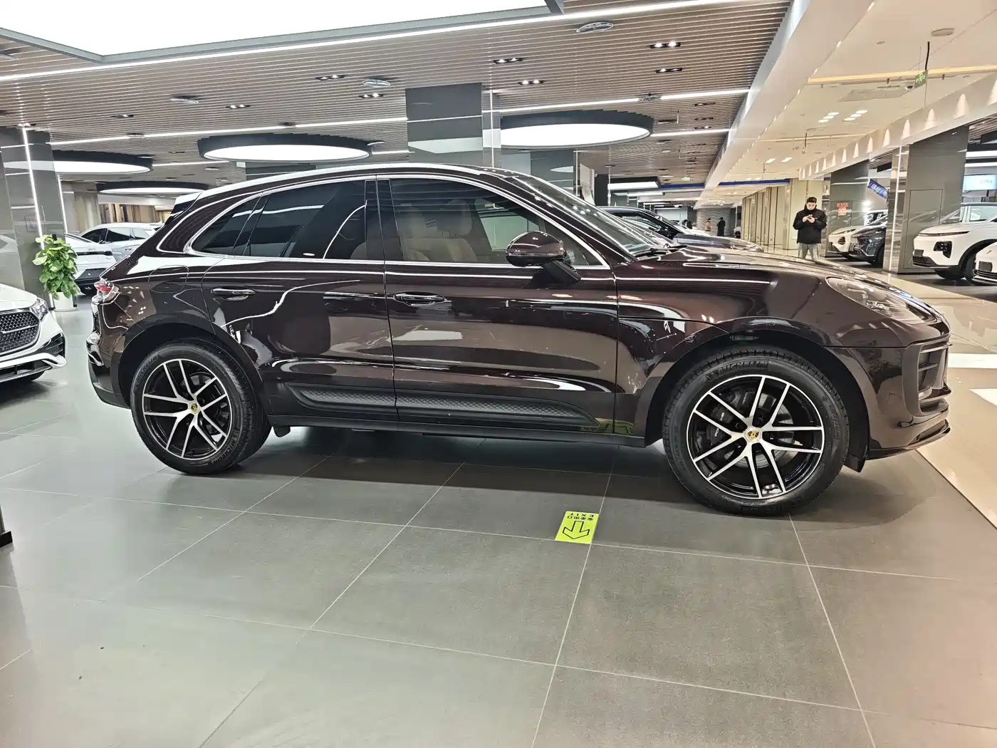 Porsche Macan 2022 Macan 2.0T фото 4