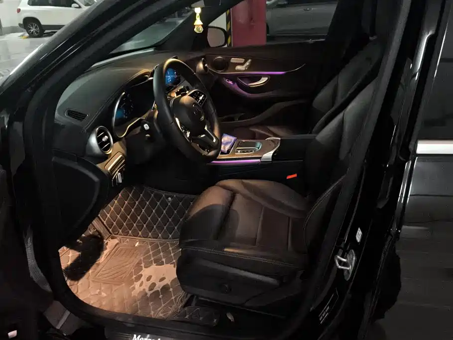 Mercedes-Benz GLC 2022 Model GLC 260 L 4MATIC Luxury Edition фото 9