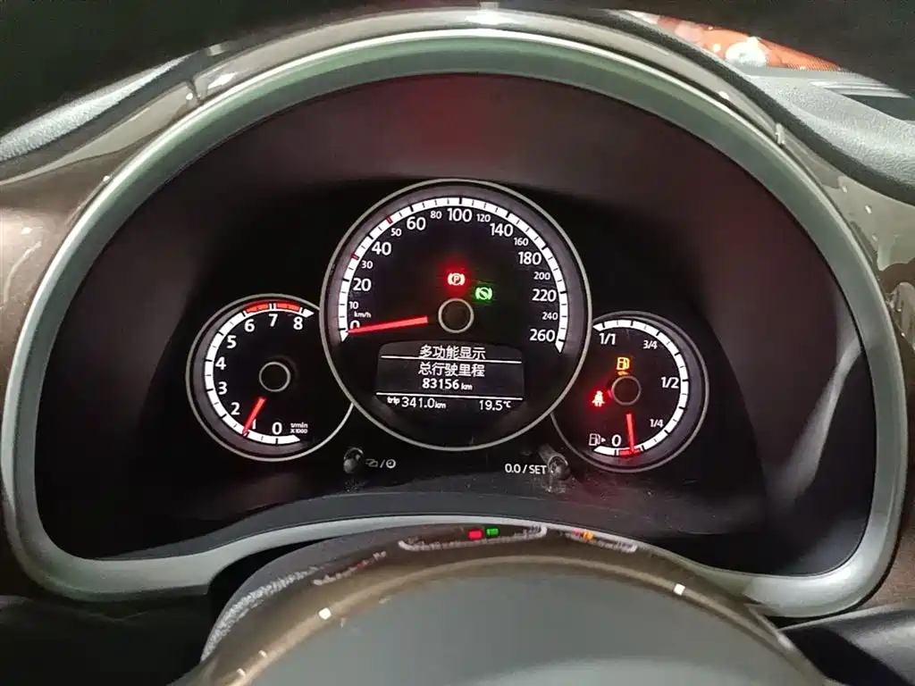 Volkswagen Beetle 2015 280TSI фото 12