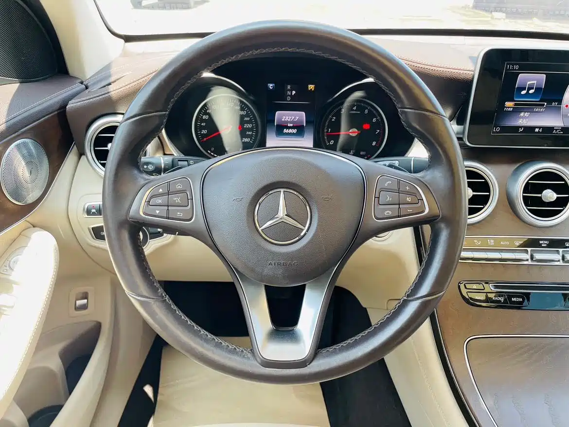 Mercedes-Benz GLC 2019 GLC 300 L 4MATIC Dynamic фото 16