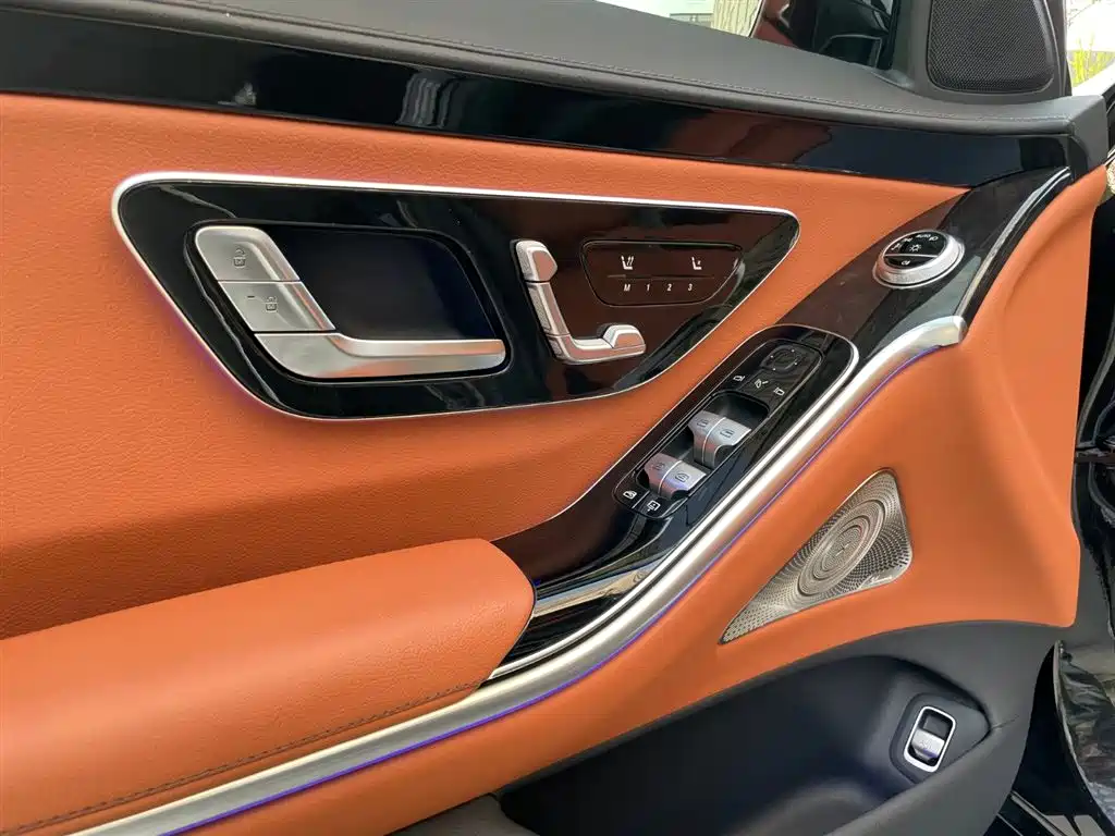 MERCEDES-BENZ S CLASS