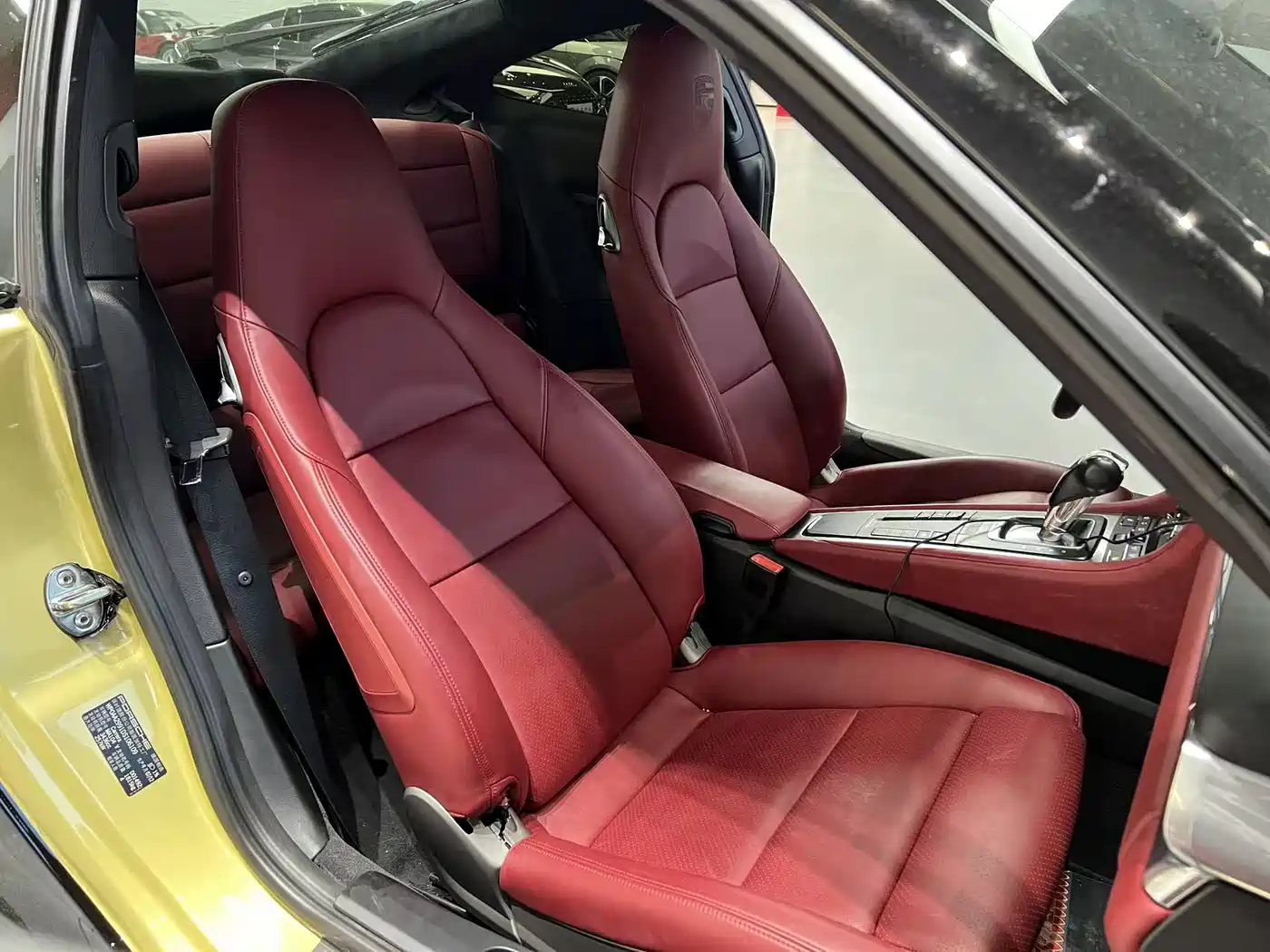Porsche 911 2012 Carrera 3.4L фото 17