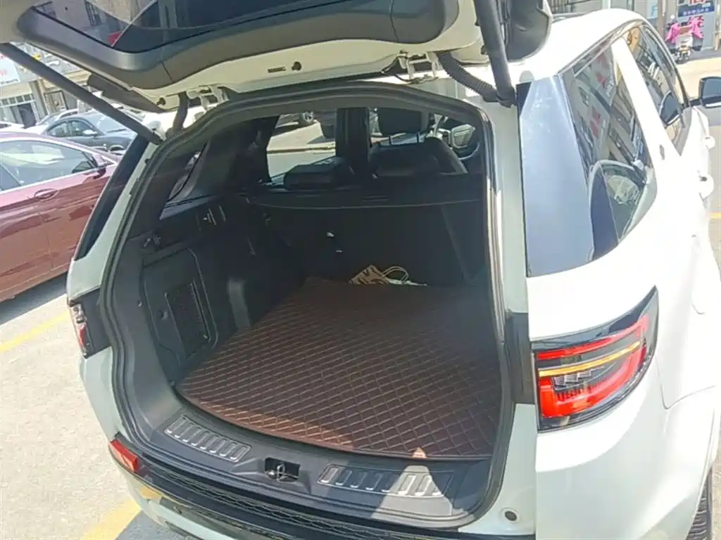 Land Rover Discovery Sport 2021 249PS R-Dynamic S Performance Edition фото 19