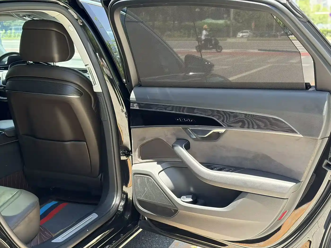 Audi A8 2019 Plus A8L 50 TFSI quattro Comfort фото 11