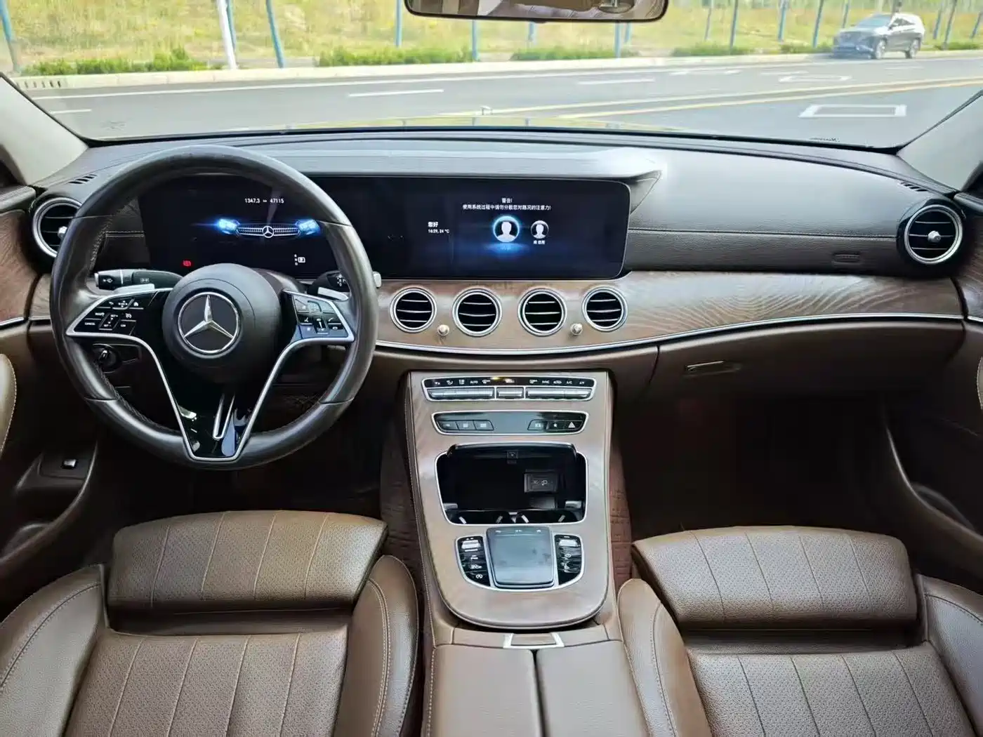 Mercedes-Benz E-Class 2021 E 260 L фото 14