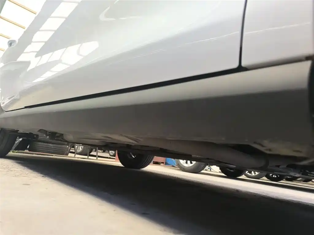 BYD Qin PLUS 2025 DM-i Smart Drive 55KM Leader фото 21