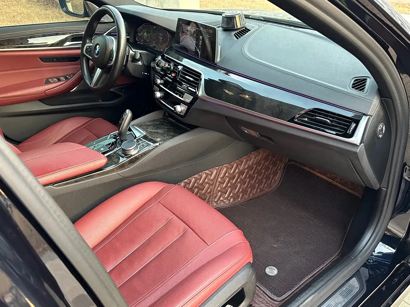 BMW 5 Series 2020 530Li Leading M Sport Package фото 14