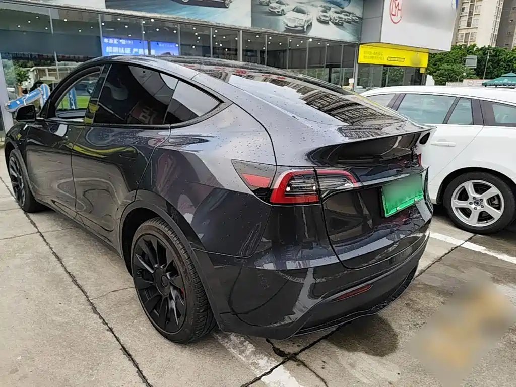 Фото 5 - Tesla Model Y