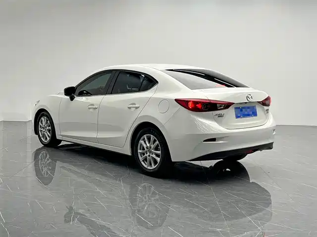 Mazda Mazda3 Axela 2017 Sedan 1.5L Automatic Luxury China V — фото 4