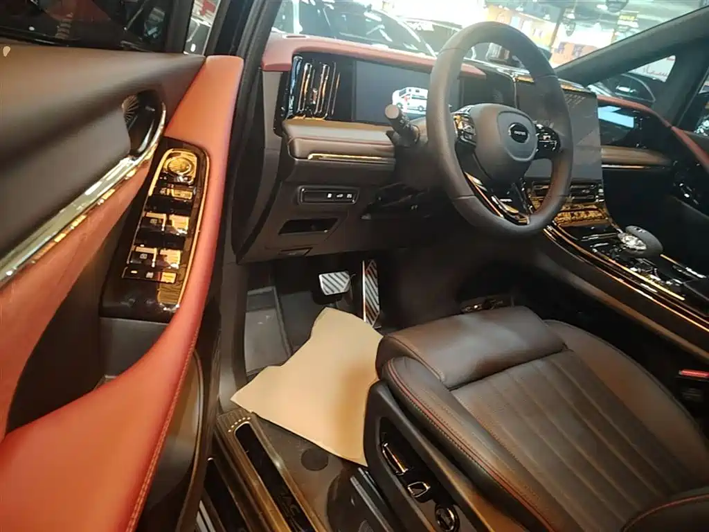 GAC Trumpchi Trumpchi M8 2025 Model Master Series Super Hybrid Edition фото 16