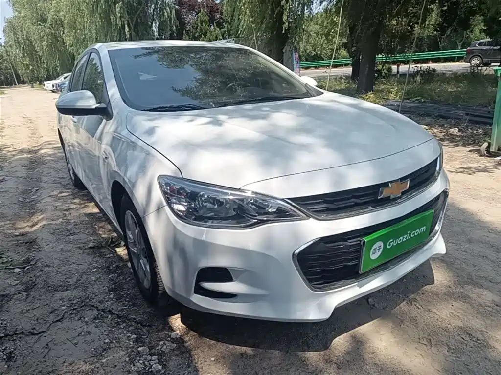 Chevrolet Cavalier 2018 320 Auto Enjoy Sunroof Edition фото 4