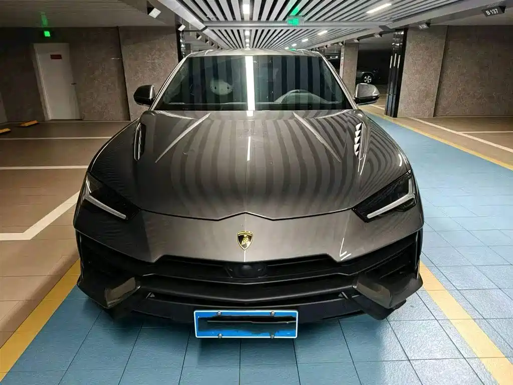 Lamborghini Urus 2024 2023 4.0T V8 S