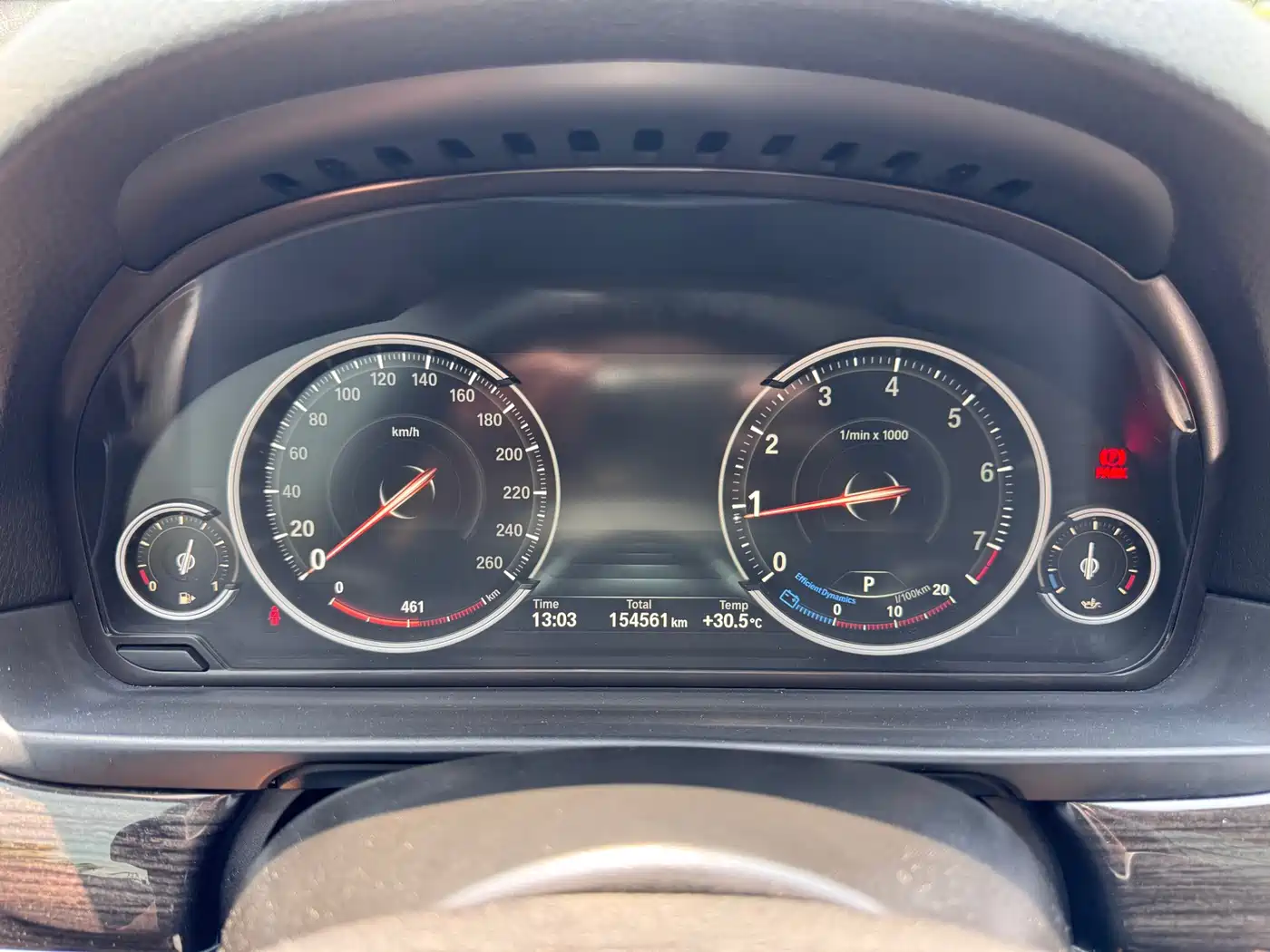 BMW 5 Series 2014 525Li Luxury Design Package фото 9