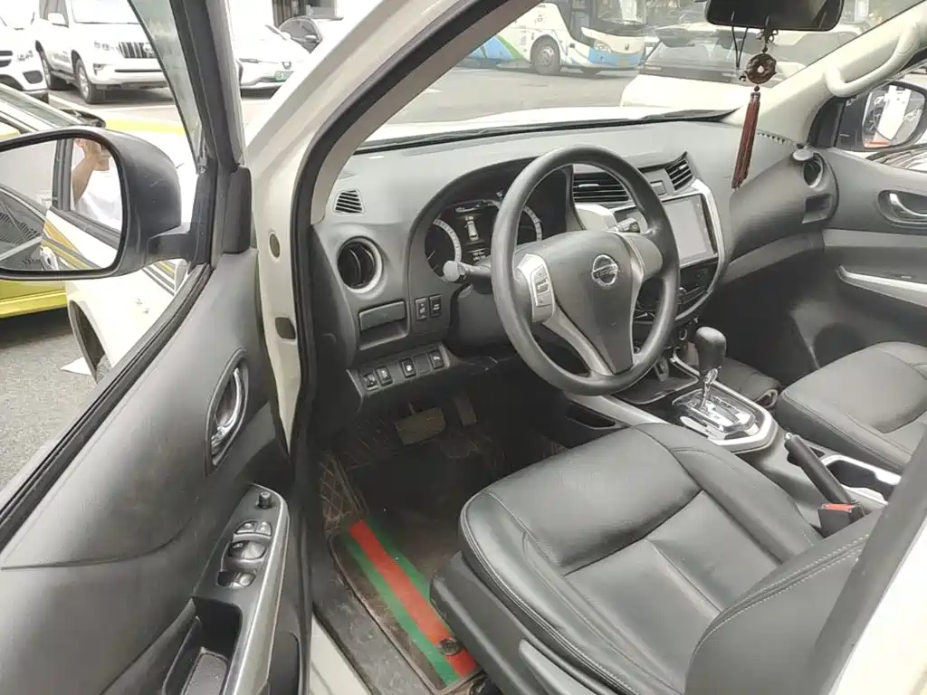 Nissan Terra 2023 2020 2.5L XL Upper 4WD Automatic Luxury Edition