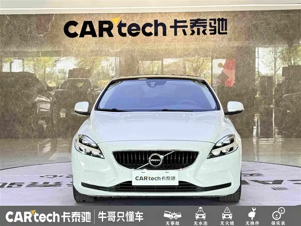 Volvo V40 2018 2017 T3 Inscription