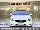 Photo 2 - Volvo V40