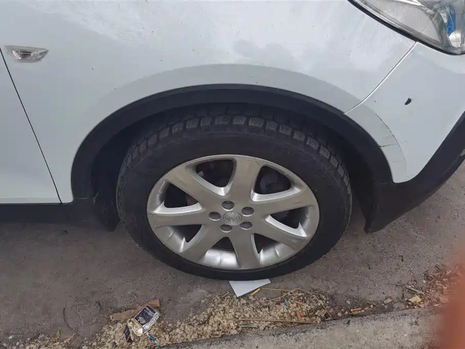 Buick Encore 2015 1.4T Manual 2WD Urban Progressive фото 6
