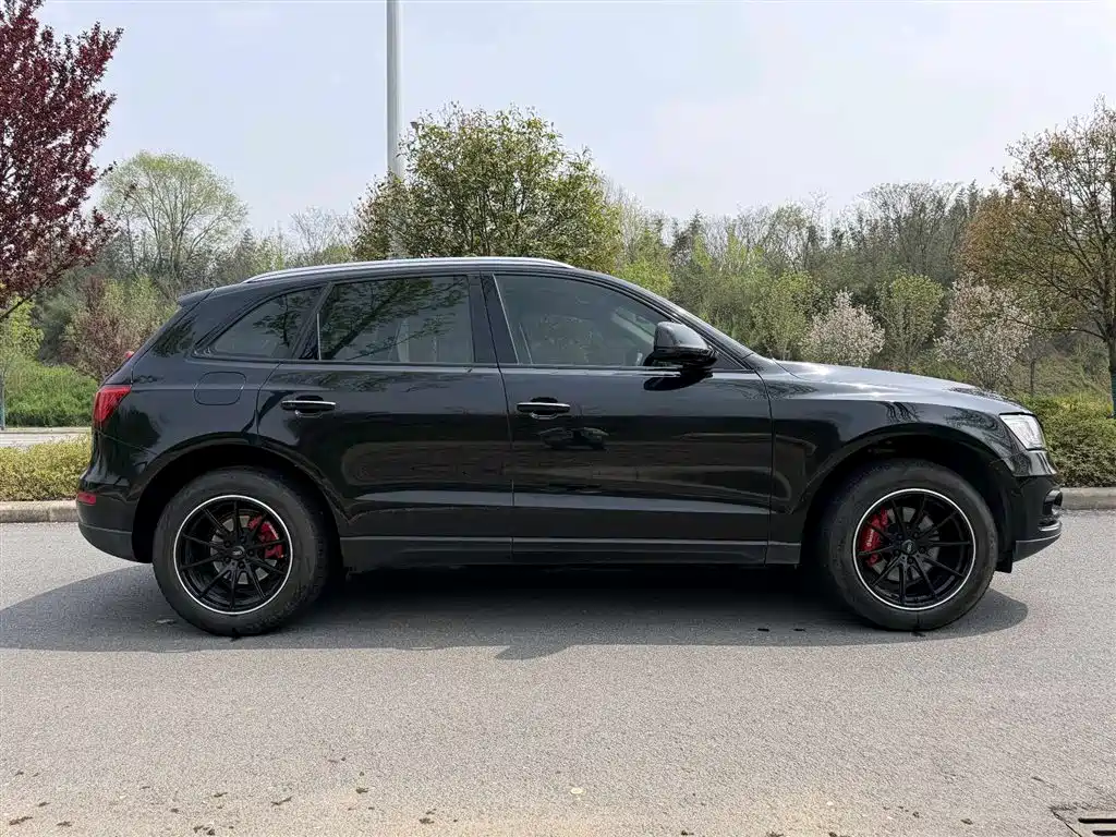 Audi Q5 2016 40 TFSI Progressive Model фото 5