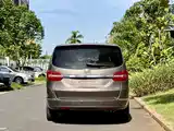 Фото 8 - Buick GL8
