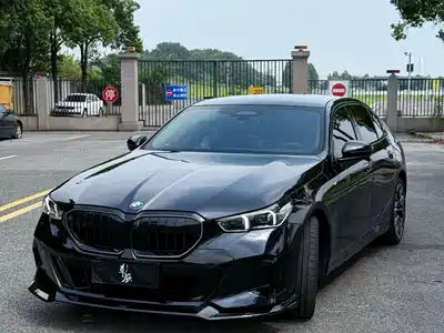 BMW 5