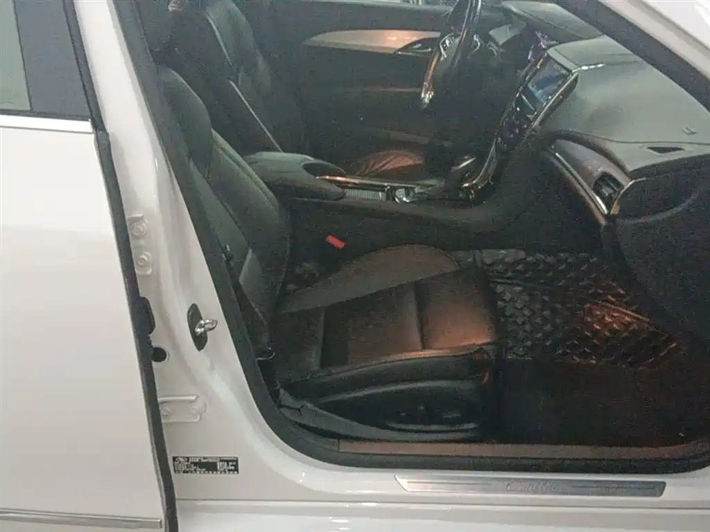 Cadillac ATS-L 2016 28T Technology фото 20