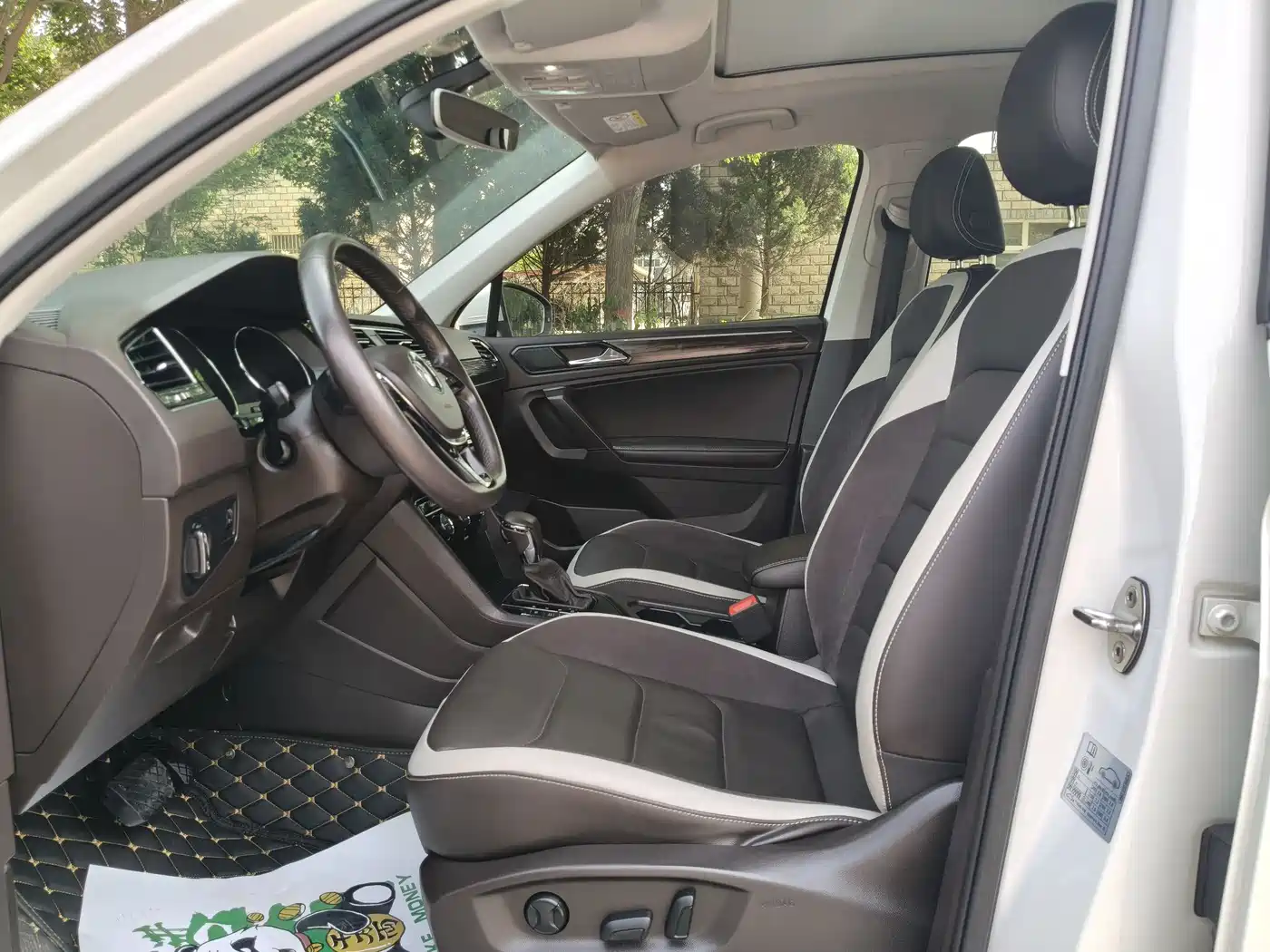 Volkswagen Tiguan L 2017 330TSI Automatic 2WD Luxury Edition фото 5