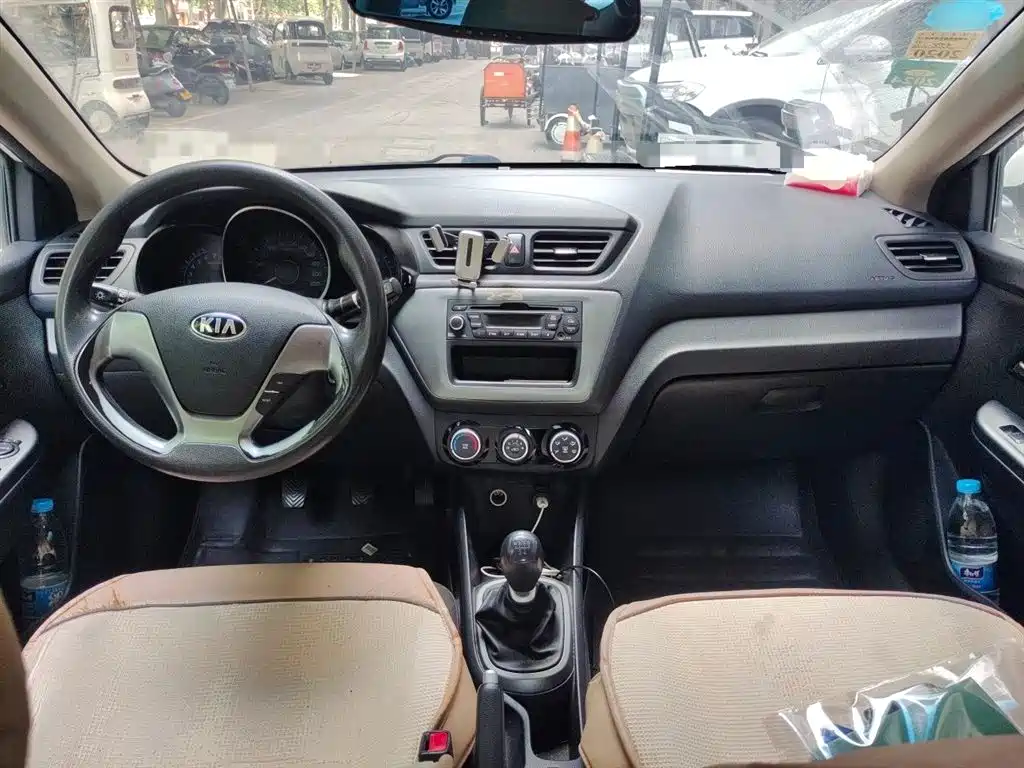 Kia K2 2015 Sedan 1.4L MT GLS фото 6