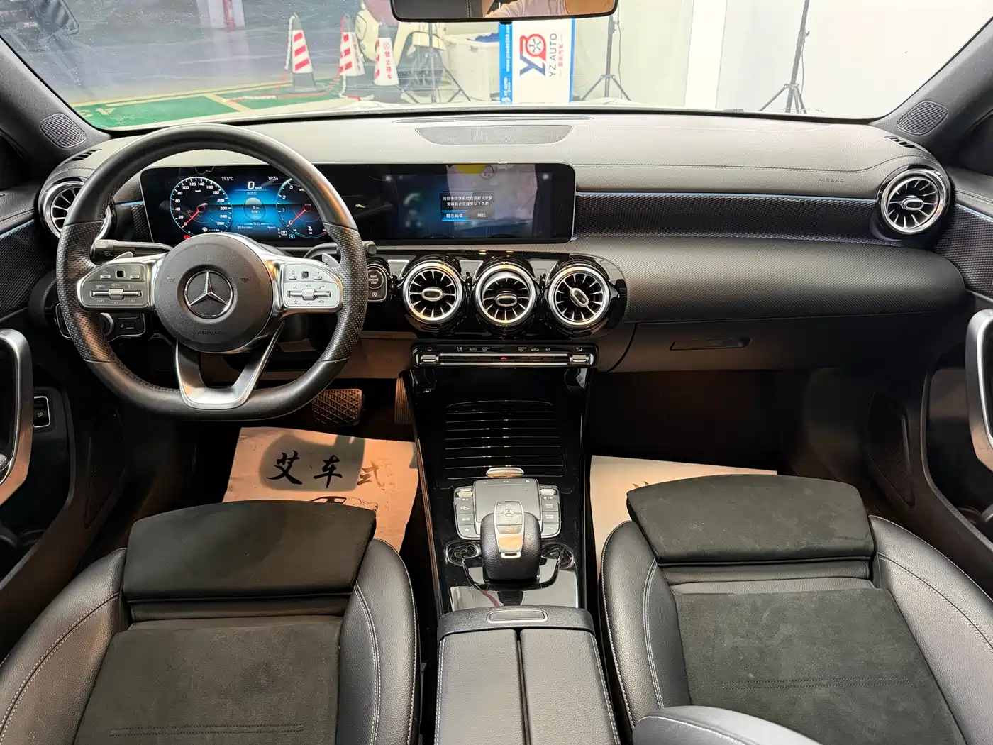 Mercedes-Benz A-Class 2020 Facelift A 200 L Sport Sedan Fashion фото 8