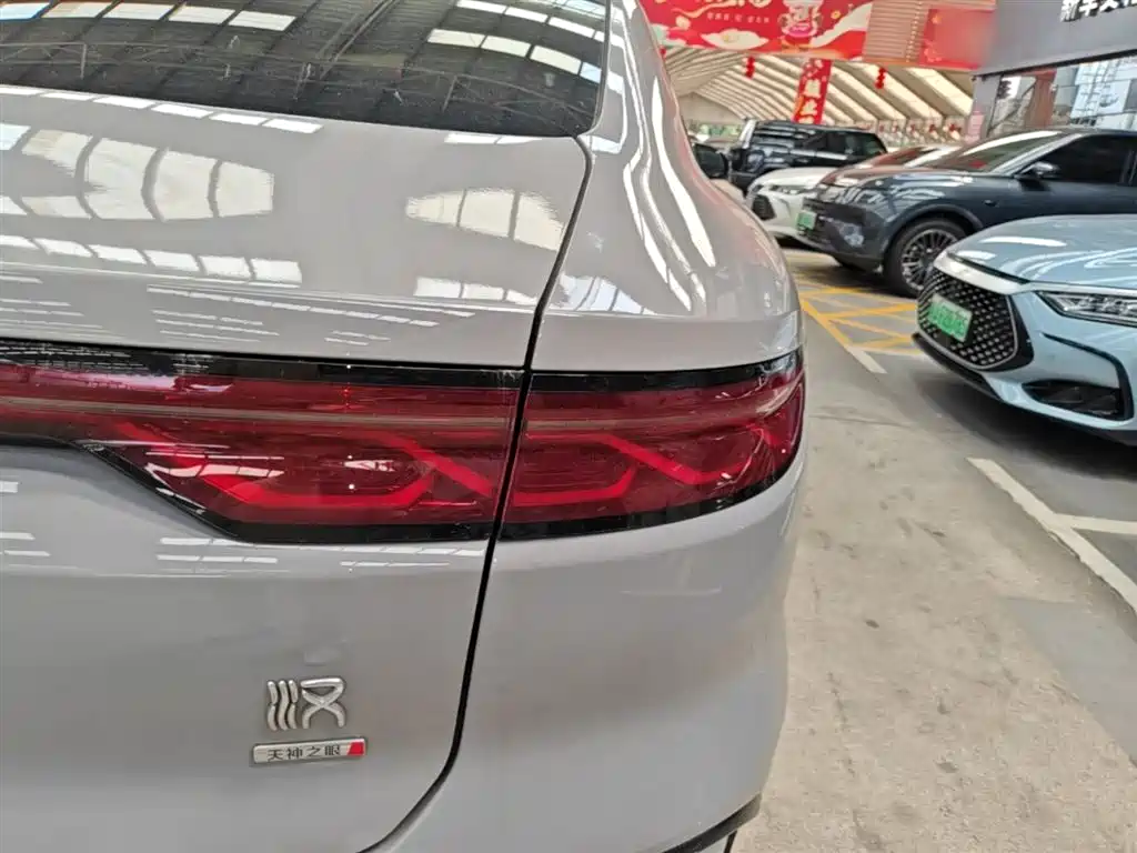 BYD Han 2025 DM-i Smart Driving Edition 125KM LiDAR Flagship фото 8