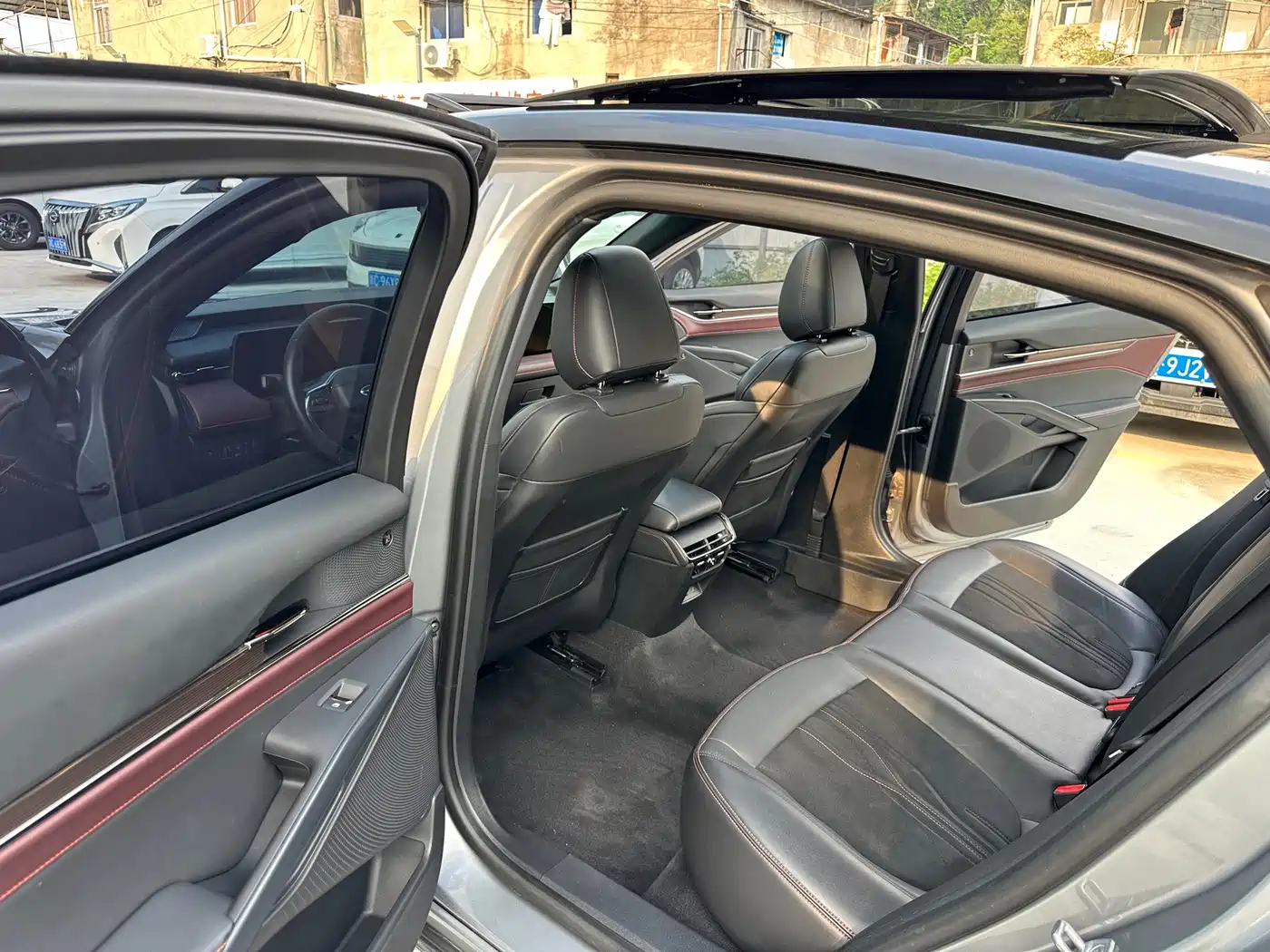 Фото 8 - Ford Mondeo