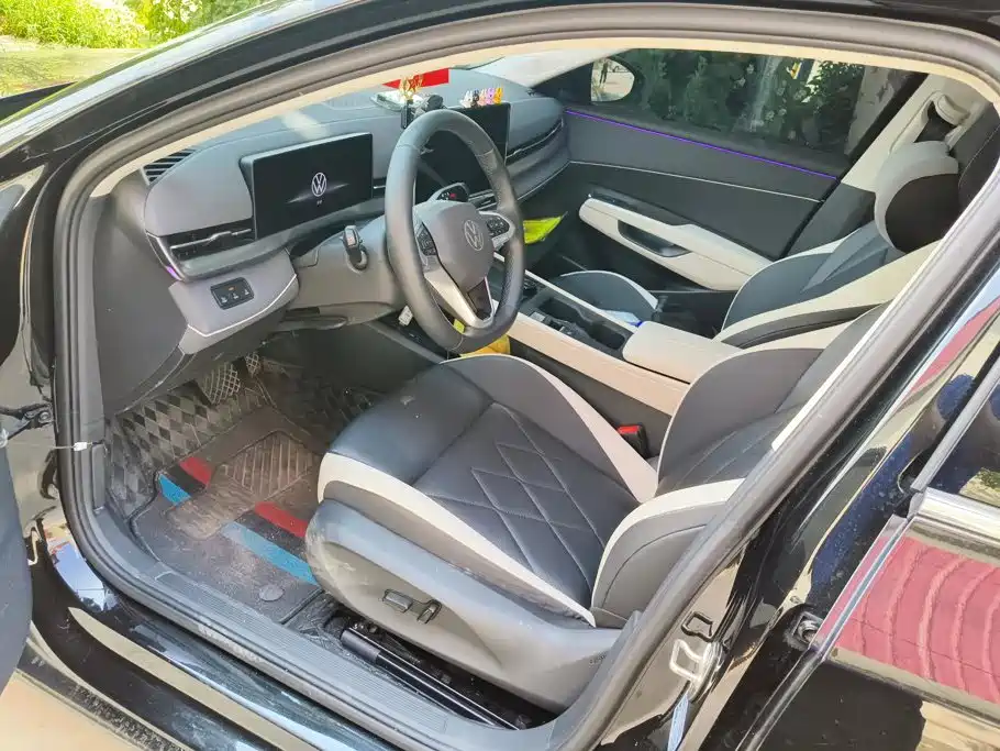 Volkswagen Sagitar 2026 2026 S Base Model