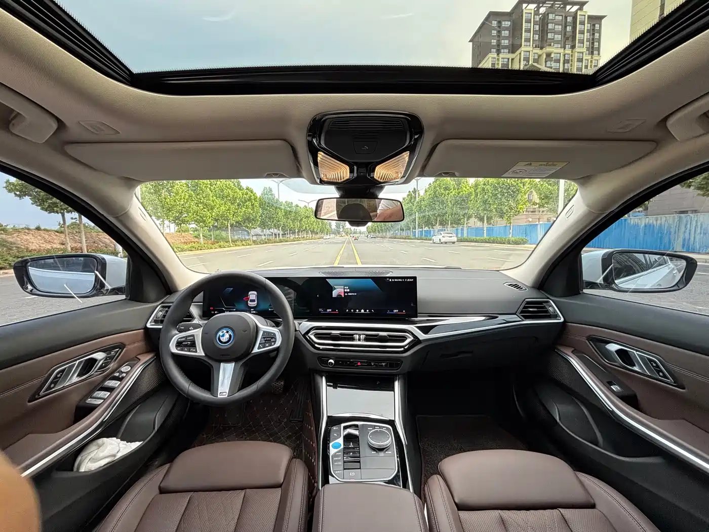 BMW i3 2024 eDrive 35 L фото 4
