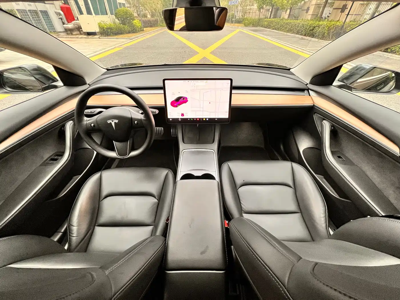 Фото 7 - Tesla Model 3