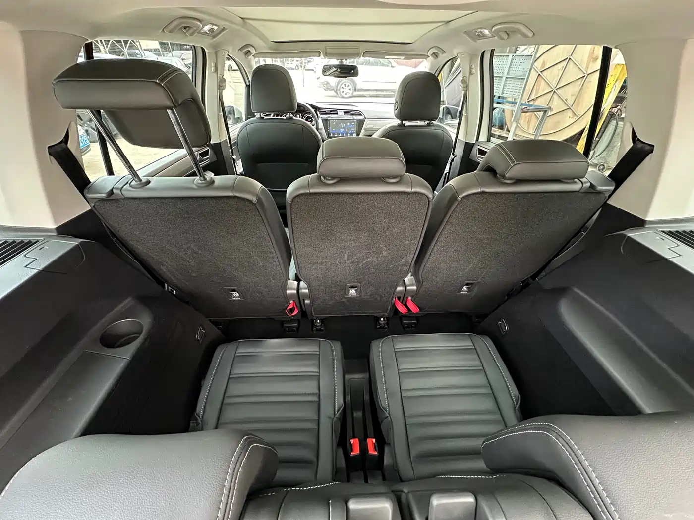 Volkswagen Touran 2016 Touran L 280TSI DSG Elegance фото 5