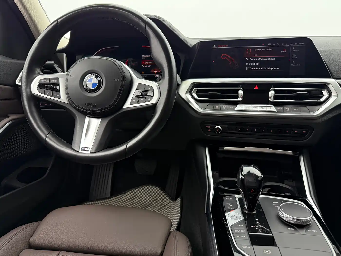 BMW 3 Series 2021 320Li M Sport Package фото 10