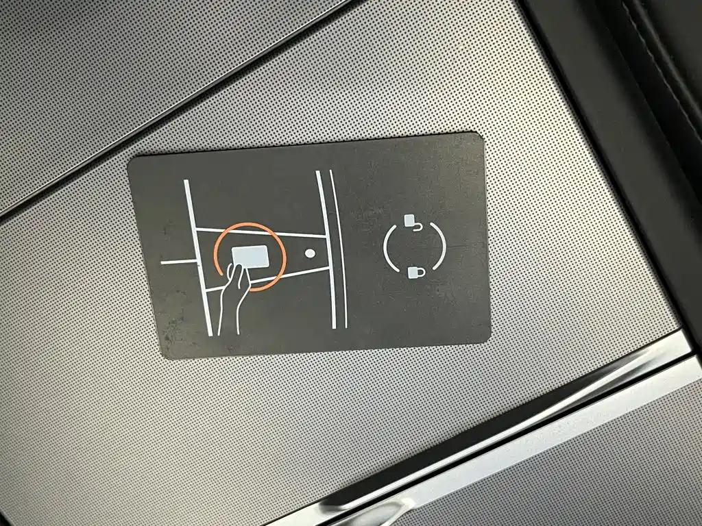 Фото 29 - Tesla Model 3