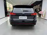 Фото 4 - Volkswagen Touareg