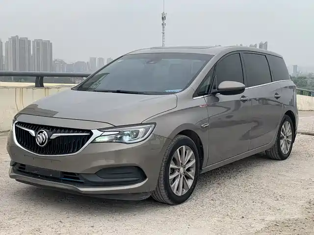 BUICK GL6
