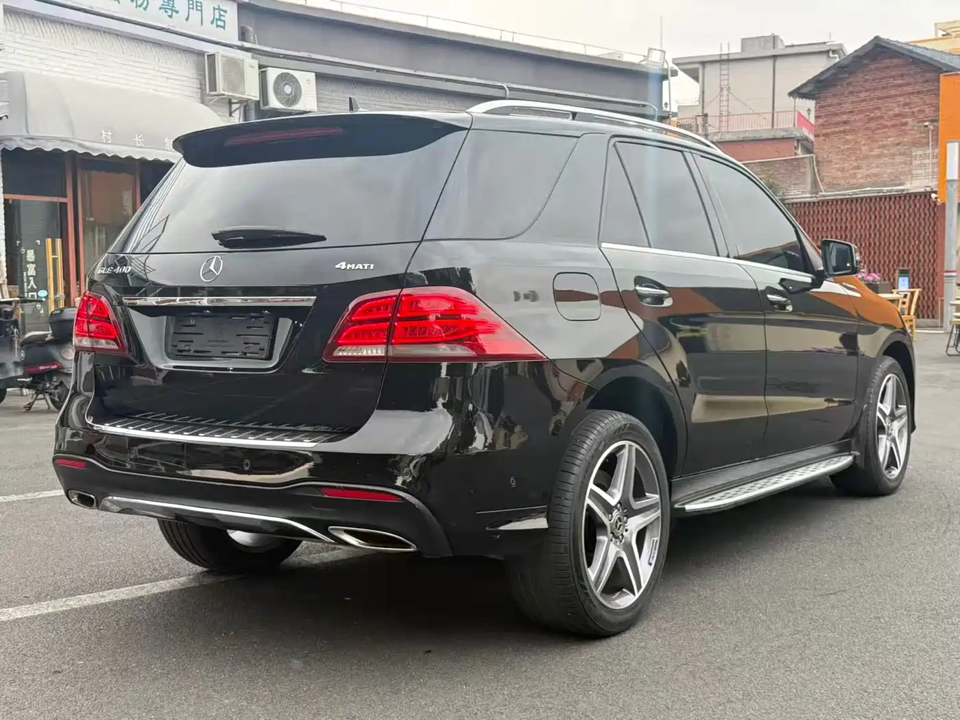 Mercedes-Benz GLE 2017 GLE 400 4MATIC фото 16