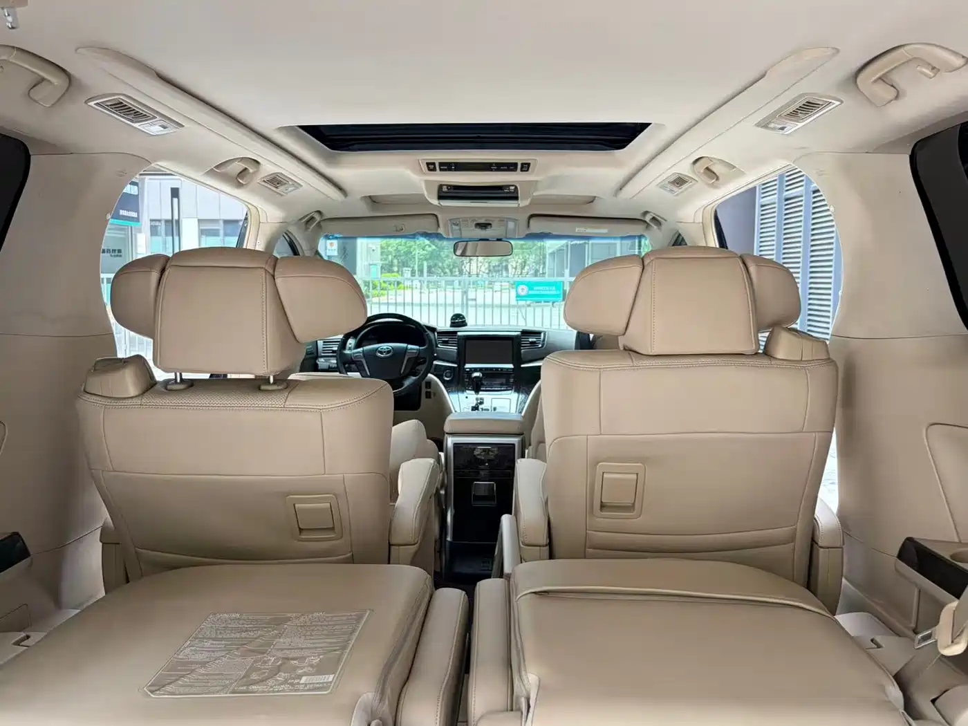 Toyota Alphard 2012 3.5L Luxury Edition фото 7