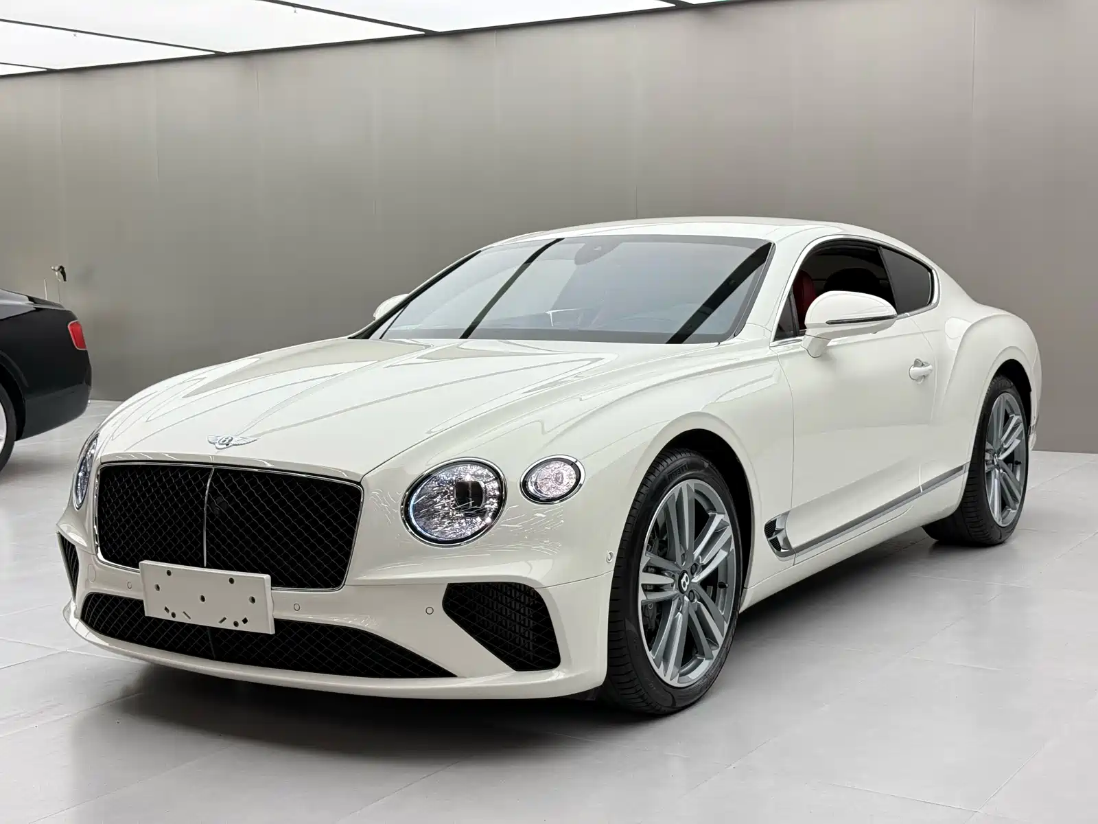 Фото 1 - Bentley Continental