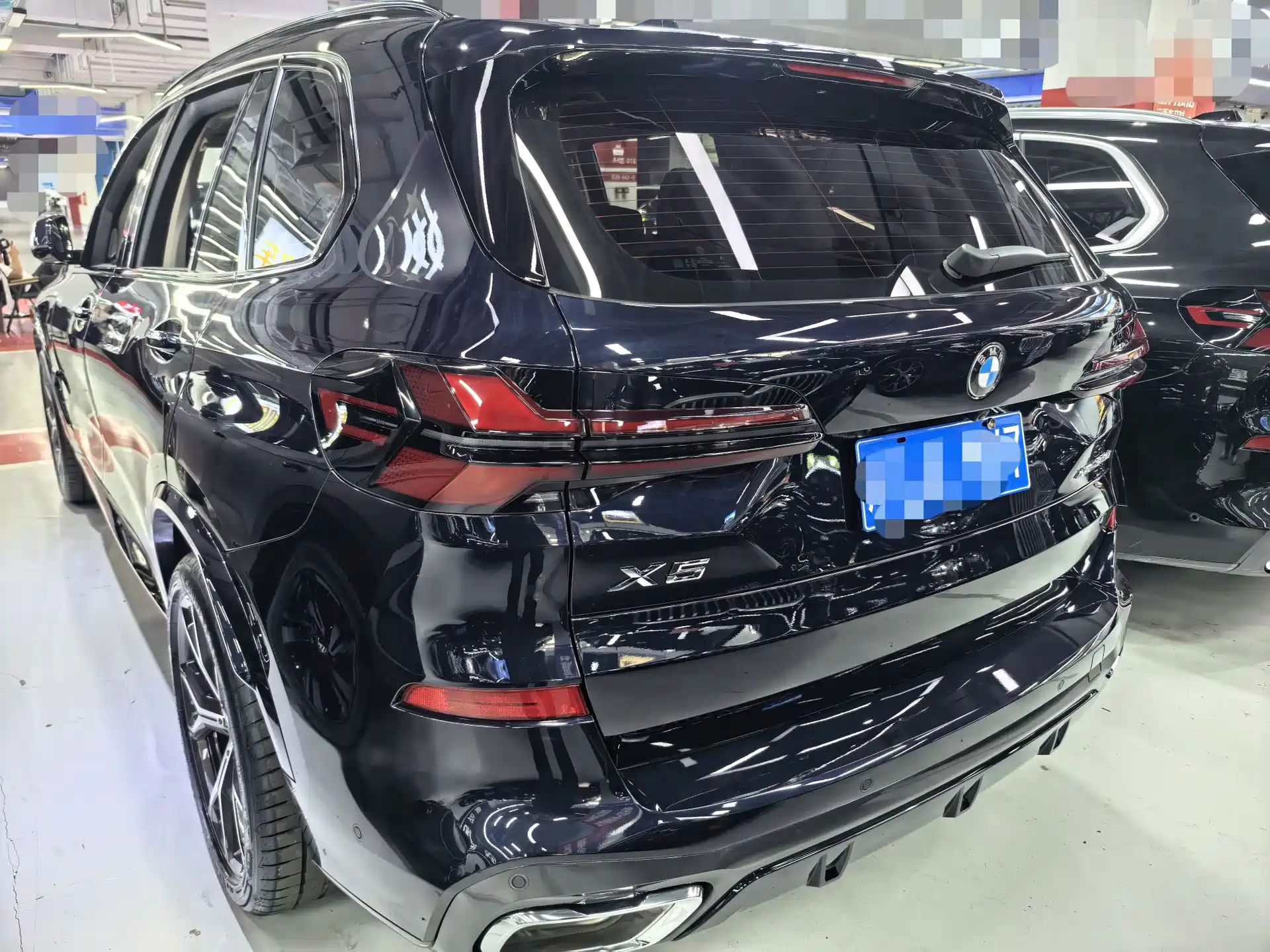 Фото 13 - BMW X5