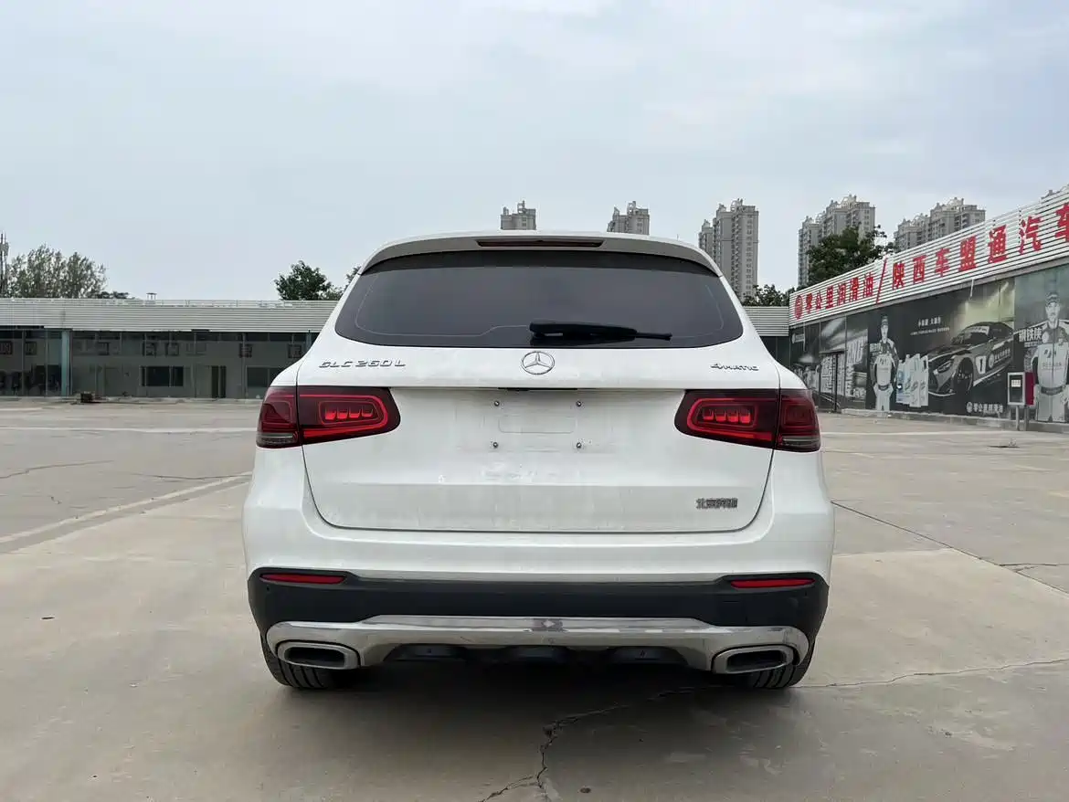 Mercedes-Benz GLC 2020 Facelift GLC 260 L 4MATIC Dynamic фото 17