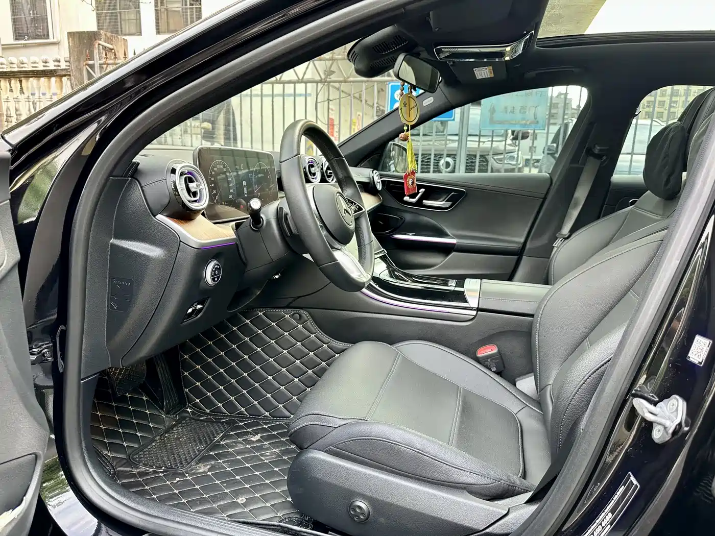 Mercedes-Benz C-Class 2023 C 260 L фото 5